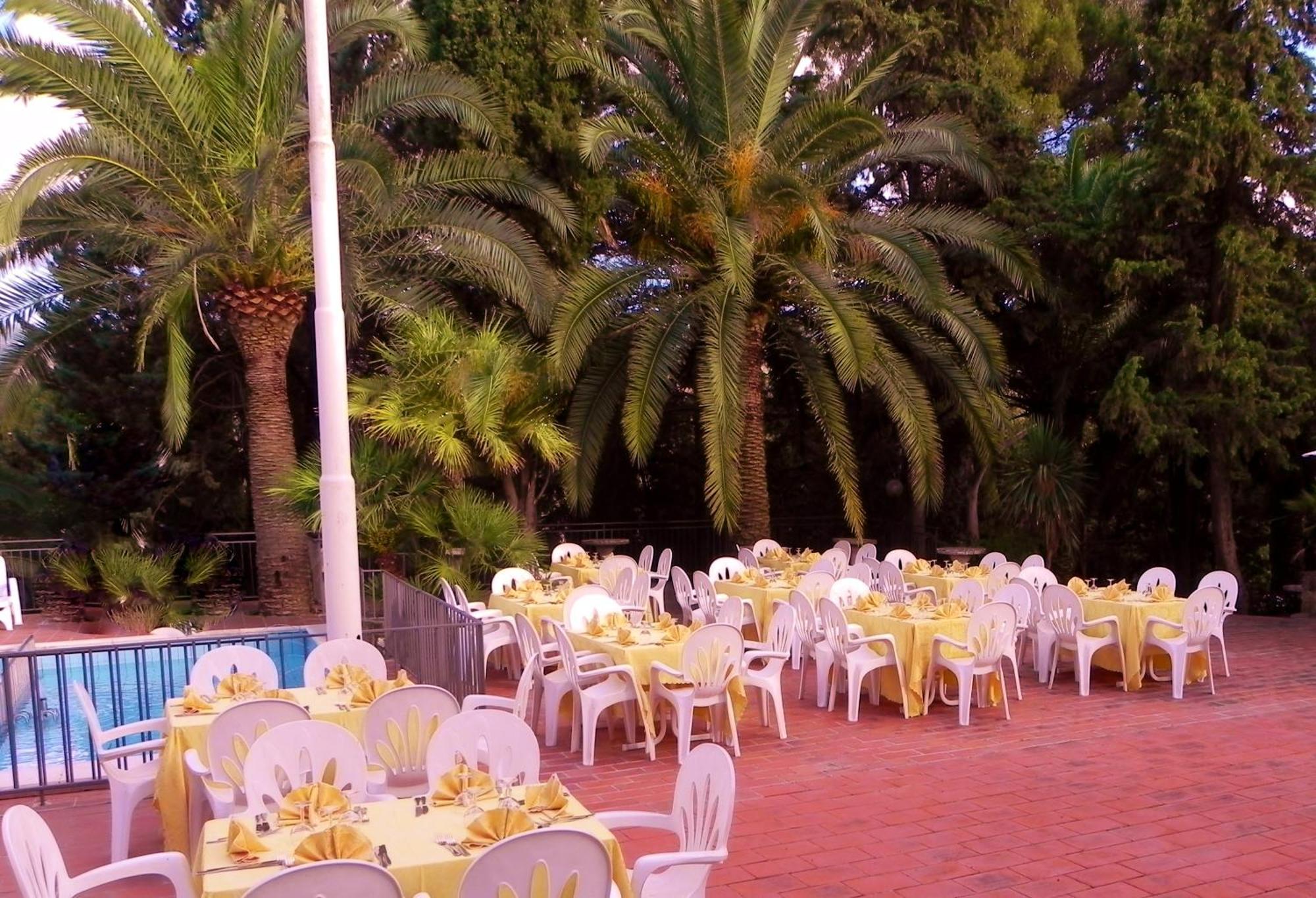 Hotel Eden Perdifumo Bagian luar foto