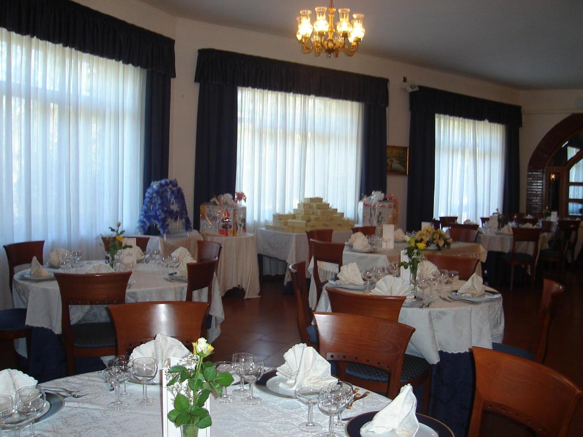 Hotel Eden Perdifumo Bagian luar foto