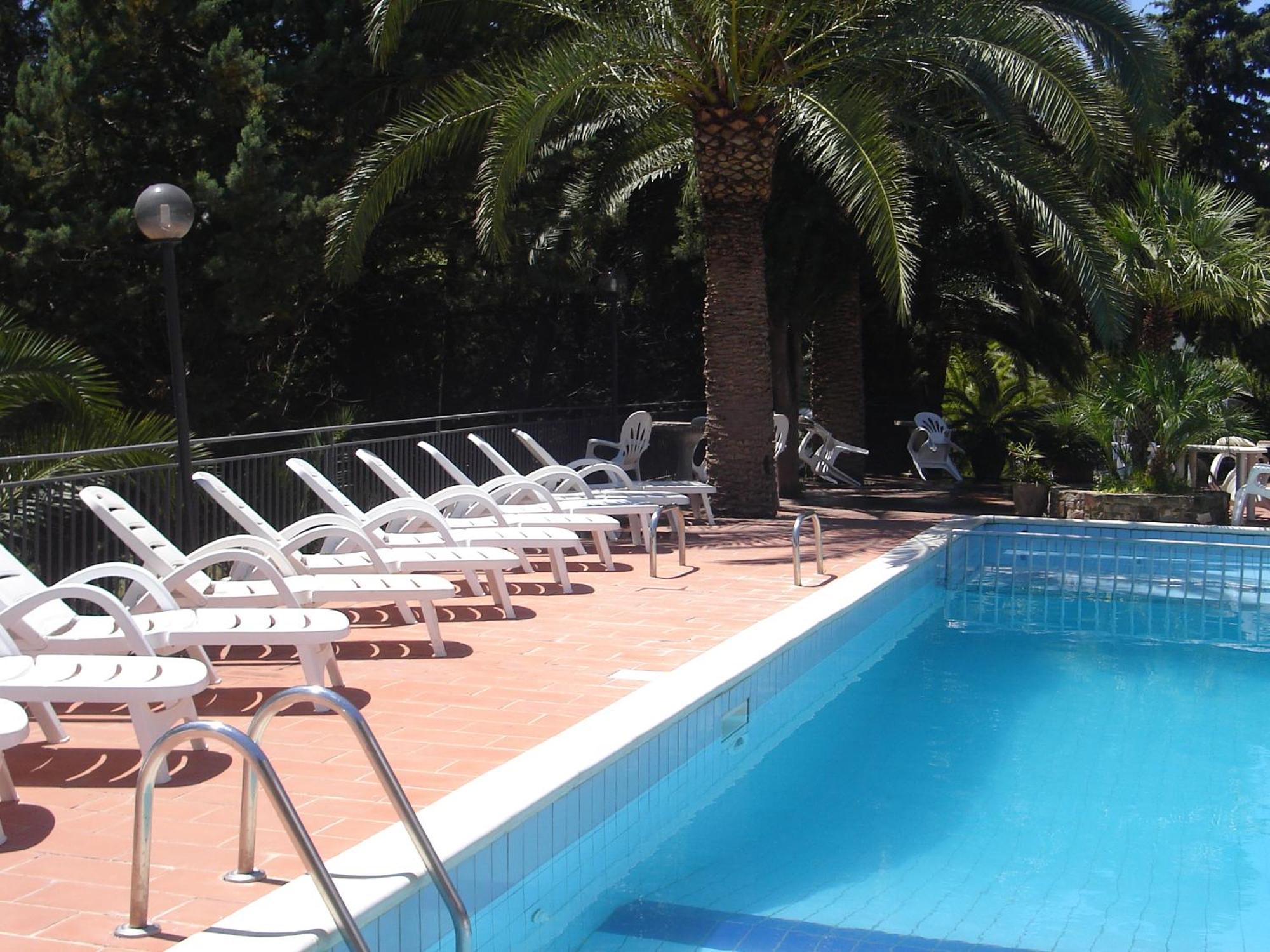 Hotel Eden Perdifumo Bagian luar foto