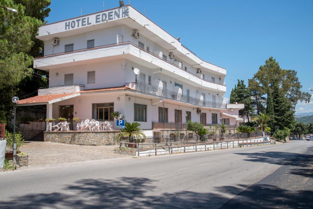 Hotel Eden Perdifumo Bagian luar foto