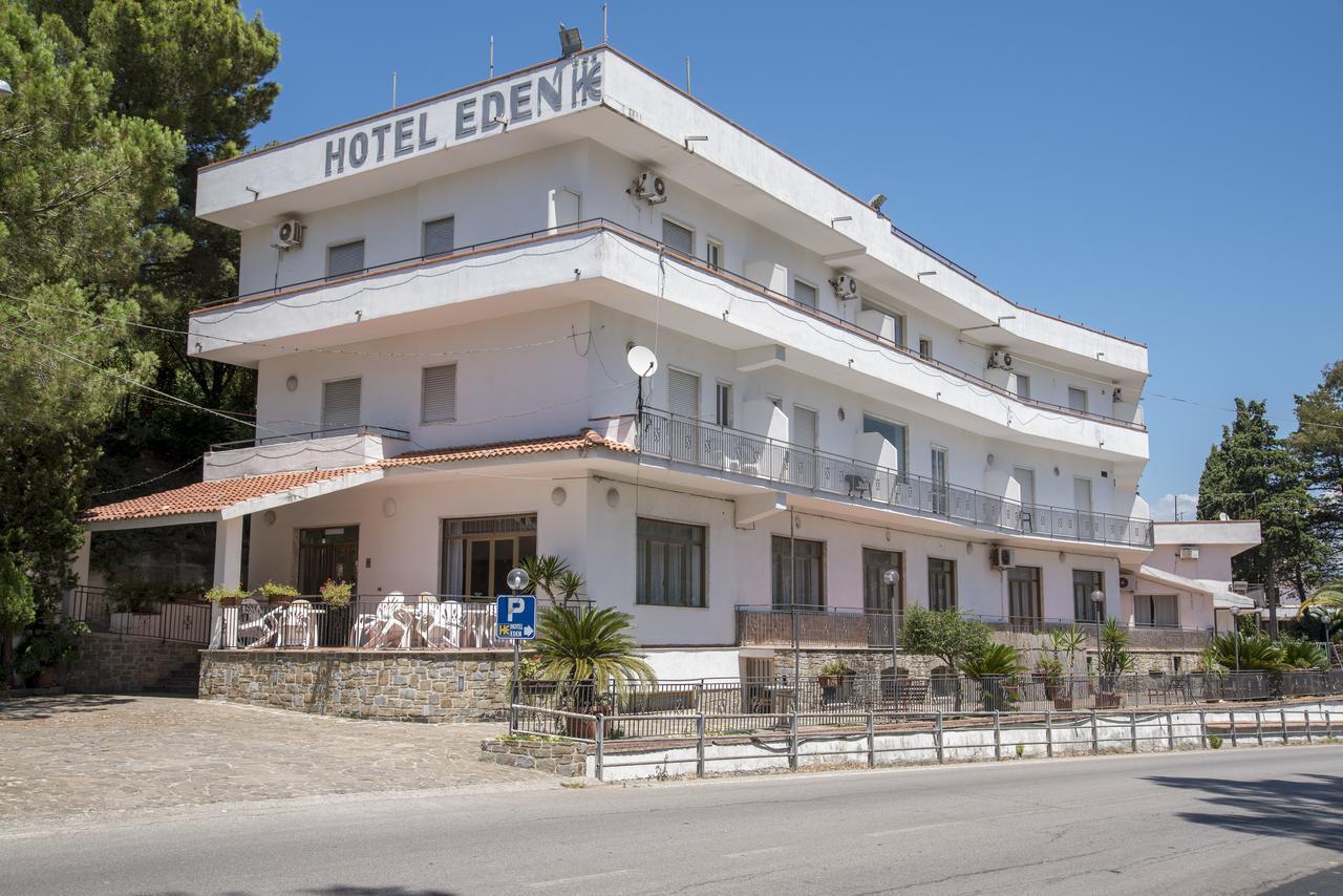 Hotel Eden Perdifumo Bagian luar foto