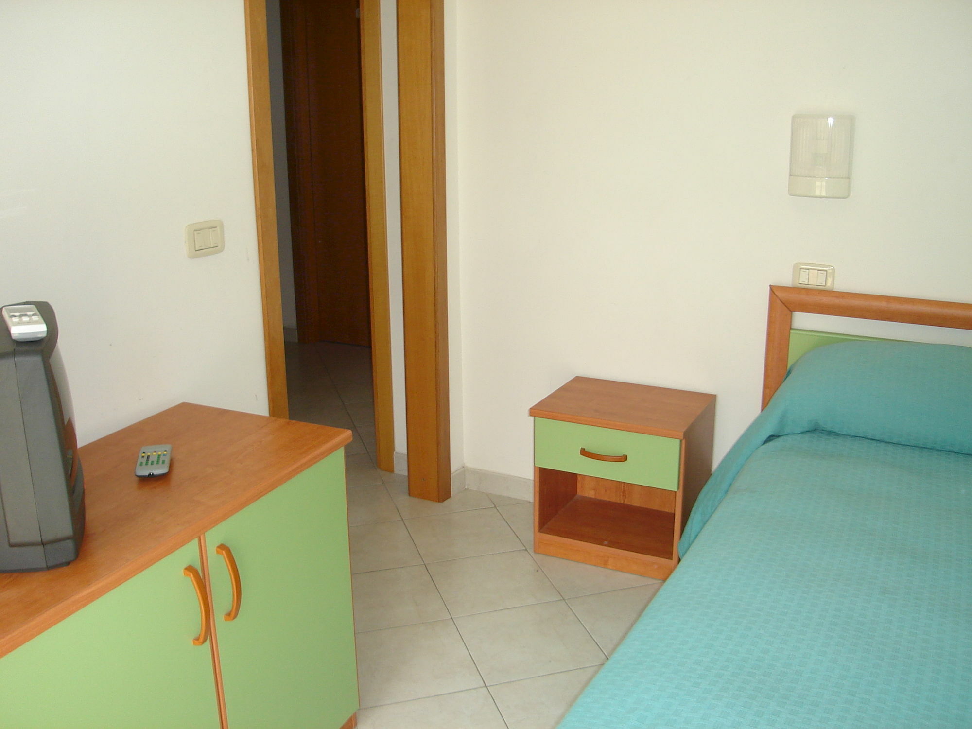 Hotel Eden Perdifumo Bagian luar foto