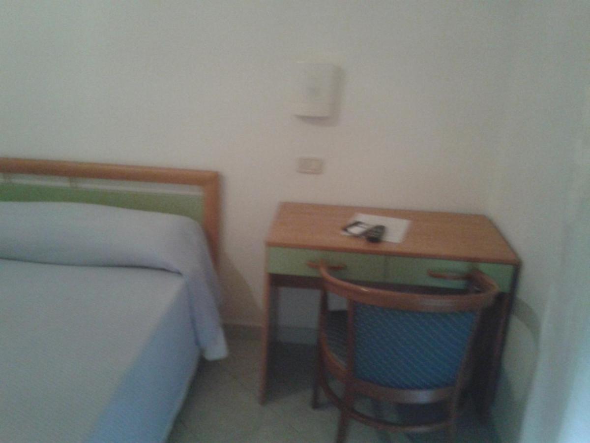 Hotel Eden Perdifumo Bagian luar foto